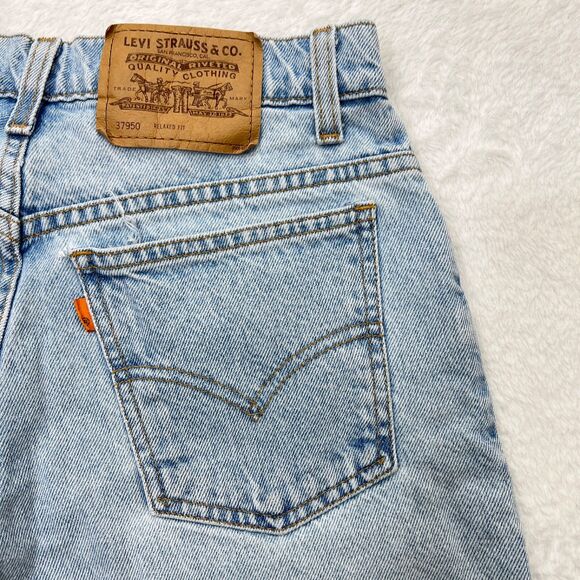 Vintage Levi's 950 Relaxed Fit Jean Shorts Women's Size 9 Light Blue Orange Tab - Picture 10 of 10